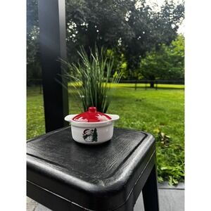 Vintage Sheffield Christmas Holiday Stoneware Microwavable Ramekin with Lid